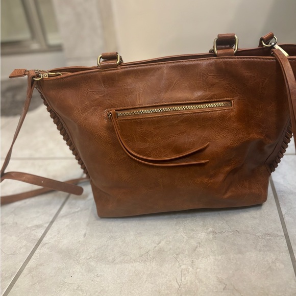 Elegant Brown Leather Tote and Wallet Set. Alter’d State - Picture 2 of 7